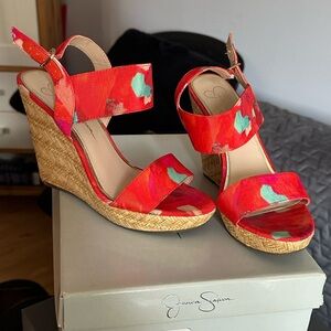 Jessica Simpson Vibrant Red Floral Wedges